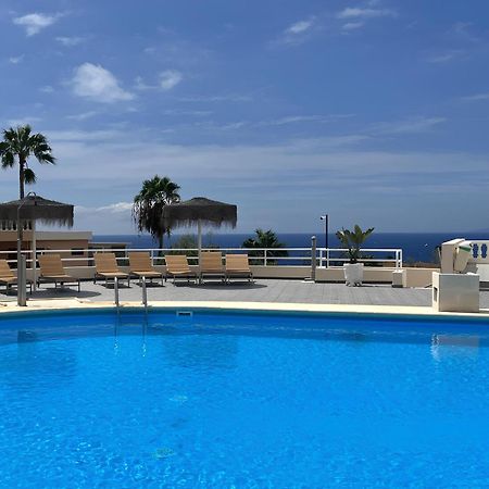 Paulmarie Apartment Ocean View Адехе Екстериор снимка