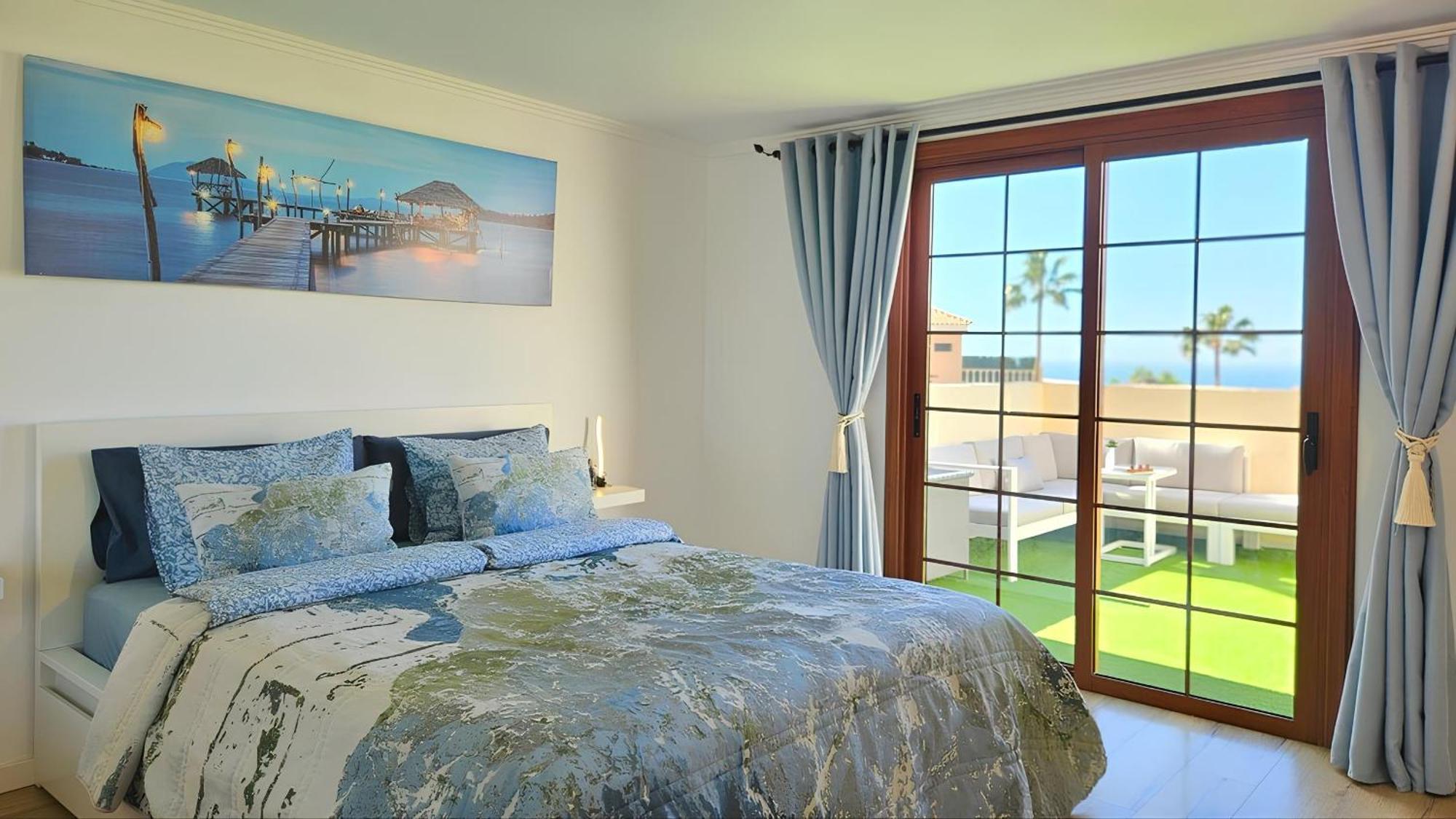 Paulmarie Apartment Ocean View Адехе Екстериор снимка